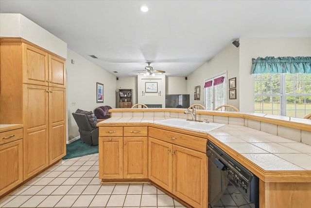 4538 Running Meadows Lane, Tallahassee, FL 32303