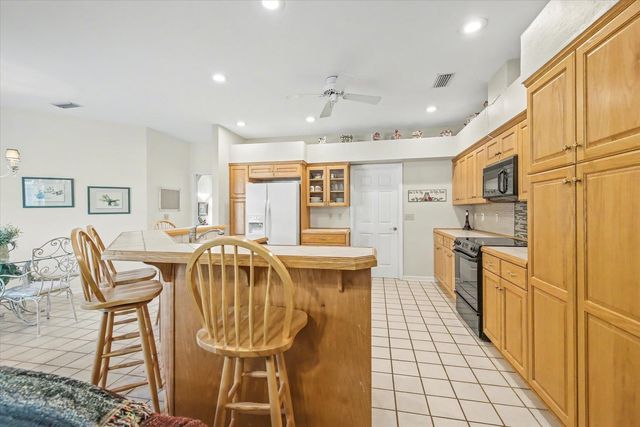 4538 Running Meadows Lane, Tallahassee, FL 32303