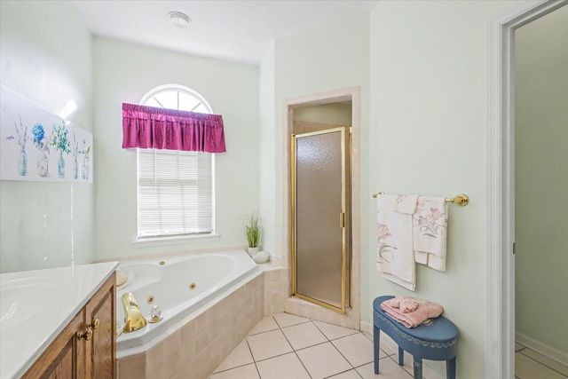 4538 Running Meadows Lane, Tallahassee, FL 32303