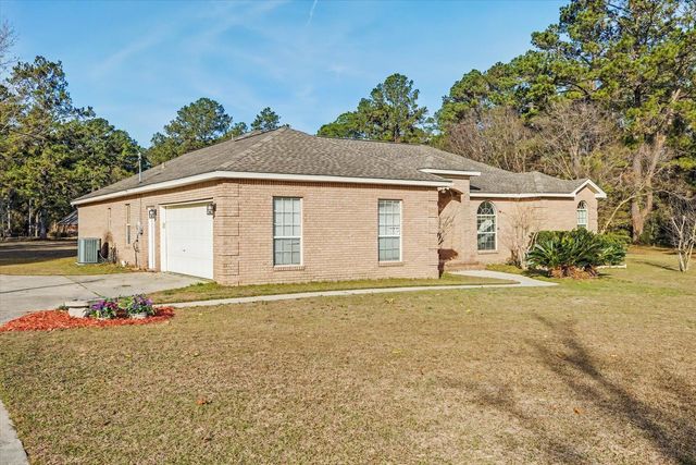 4538 Running Meadows Lane, Tallahassee, FL 32303