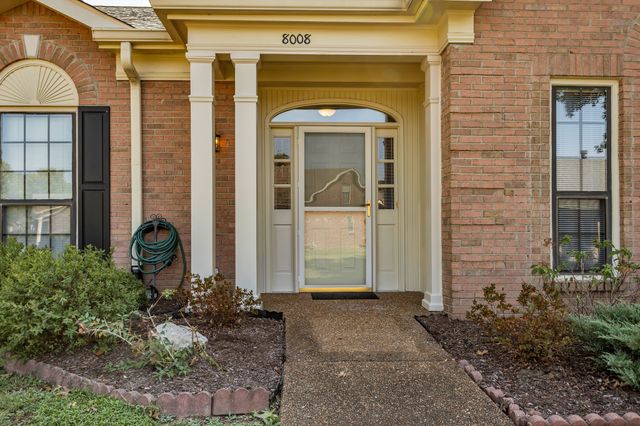 8008 Sunrise Cir, Franklin, TN 37067