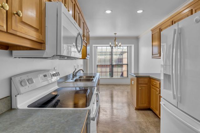 8008 Sunrise Cir, Franklin, TN 37067