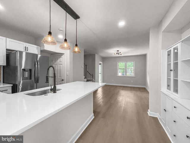 307 35TH ST NE, Washington, DC 20019