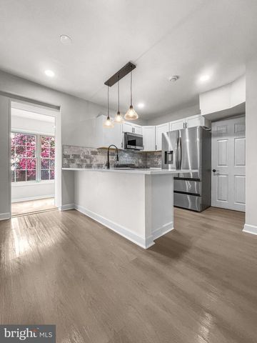 307 35TH ST NE, Washington, DC 20019
