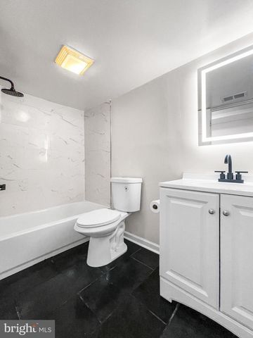 307 35TH ST NE, Washington, DC 20019