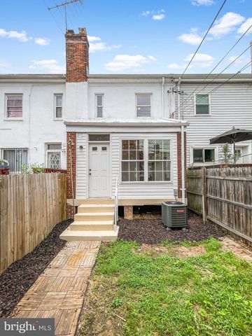 307 35TH ST NE, Washington, DC 20019