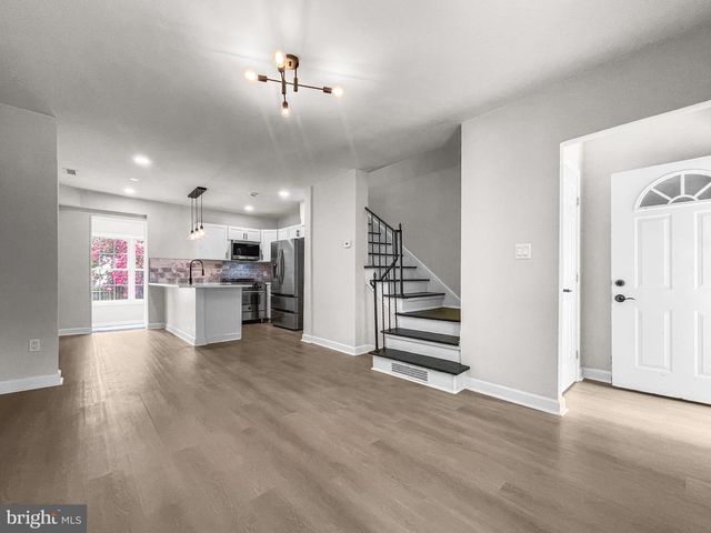 307 35TH ST NE, Washington, DC 20019