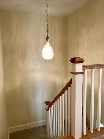 7 Bay St 10, Hull, MA 02045