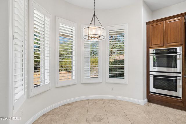 3722 E ZACHARY Drive, Phoenix, AZ 85050