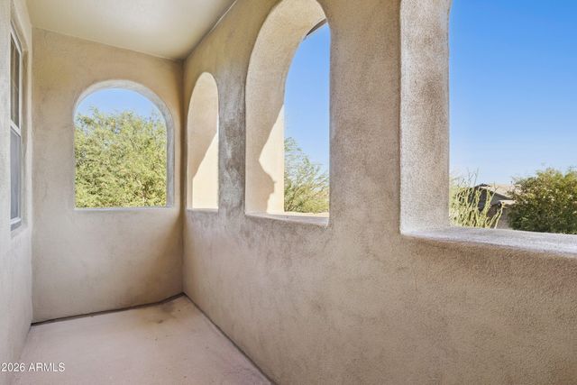 3722 E ZACHARY Drive, Phoenix, AZ 85050