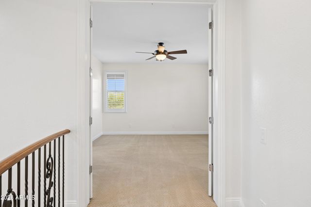 3722 E ZACHARY Drive, Phoenix, AZ 85050