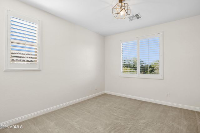 3722 E ZACHARY Drive, Phoenix, AZ 85050