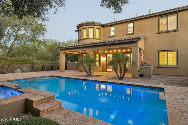 3722 E ZACHARY Drive, Phoenix, AZ 85050