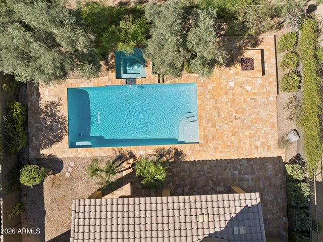 3722 E ZACHARY Drive, Phoenix, AZ 85050