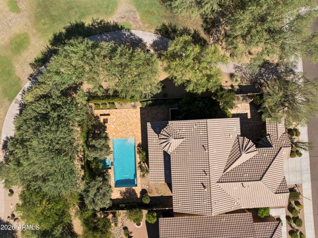 3722 E ZACHARY Drive, Phoenix, AZ 85050