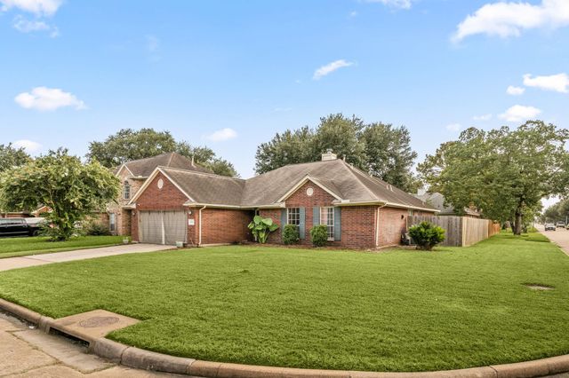 6023 S S Trafalgar Court, Katy, TX 77449