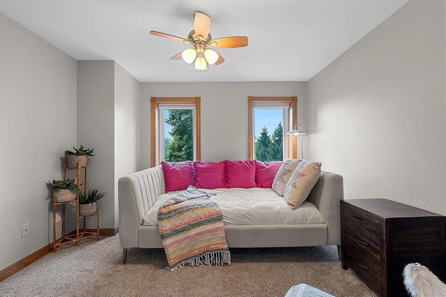 1111 HUNTINGTON WAY, Suamico, WI 54173