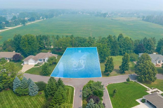 1111 HUNTINGTON WAY, Suamico, WI 54173