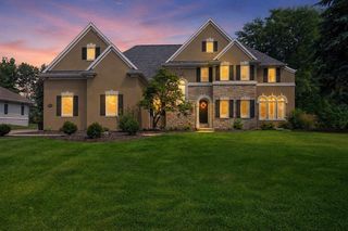 1111 HUNTINGTON WAY, Suamico, WI 54173