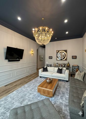 3912 N Ashland Avenue, Chicago, IL 60613