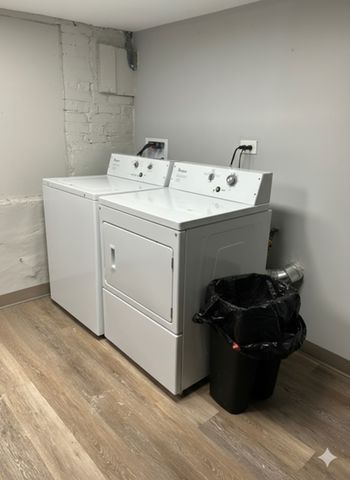 3912 N Ashland Avenue, Chicago, IL 60613