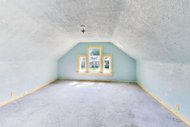 1926 S 9th Avenue, Maywood, IL 60153