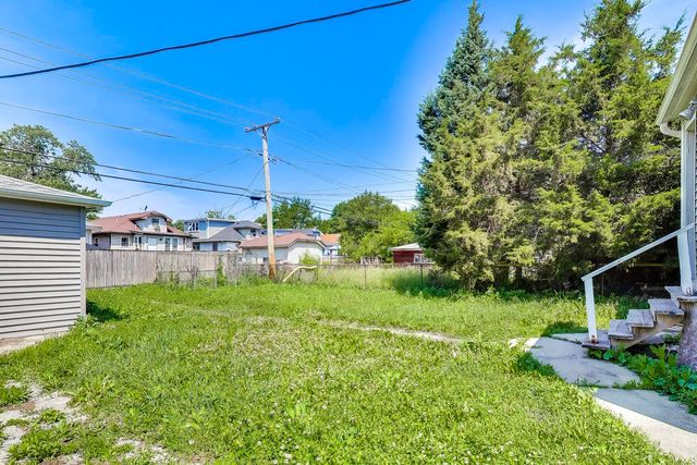 1926 S 9th Avenue, Maywood, IL 60153