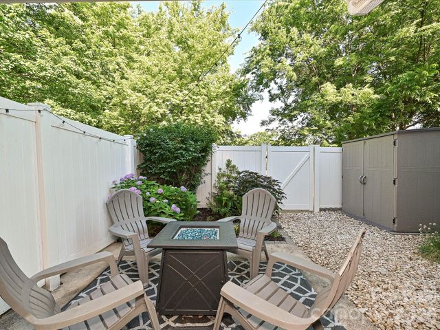 2256 Vision Drive, Charlotte, NC 28203