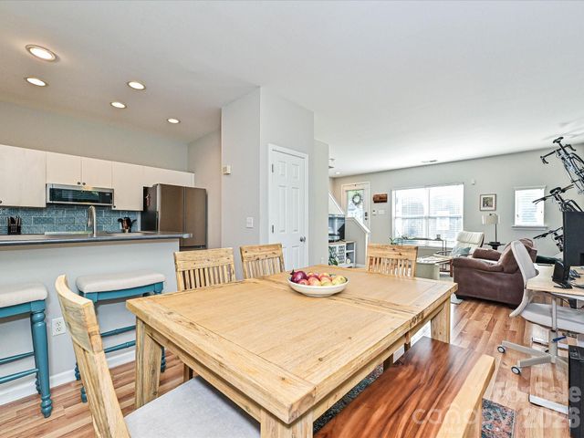 2256 Vision Drive, Charlotte, NC 28203