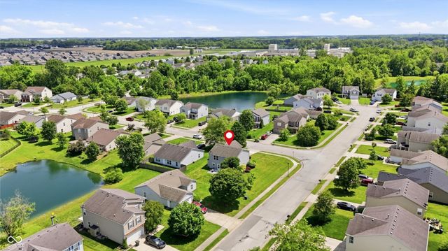 502 Streamside Drive, Greenfield, IN 46140
