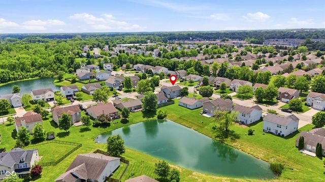 502 Streamside Drive, Greenfield, IN 46140