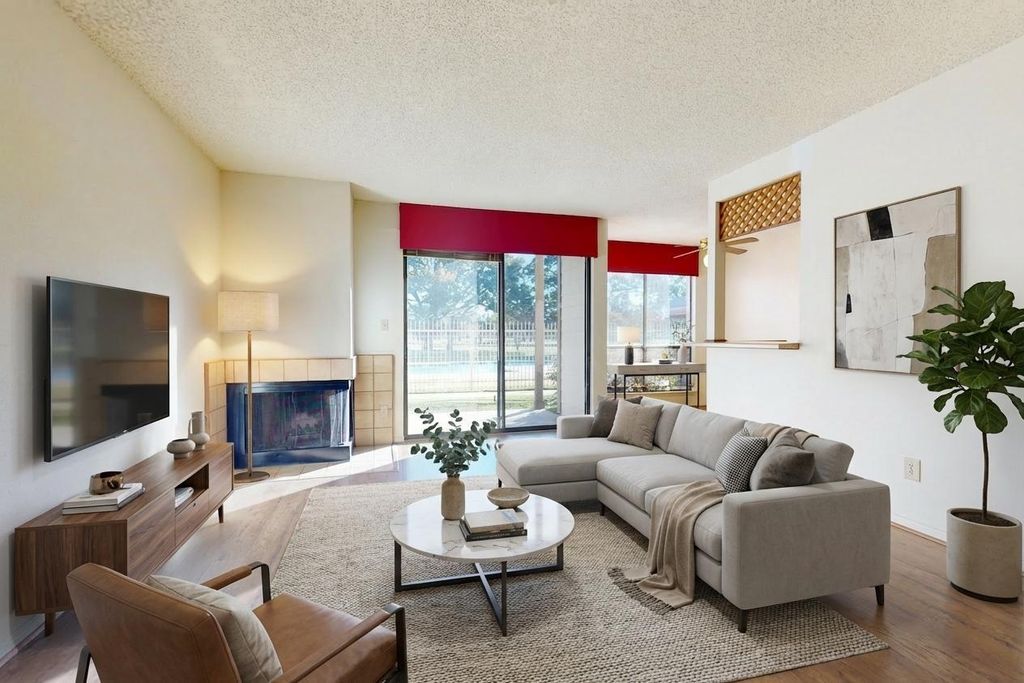 8365 Sands Point Drive 221, Houston, TX 77036