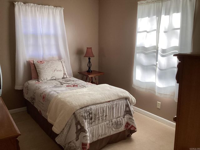 212 Hiawatha, Cherokee Village, AR 72529