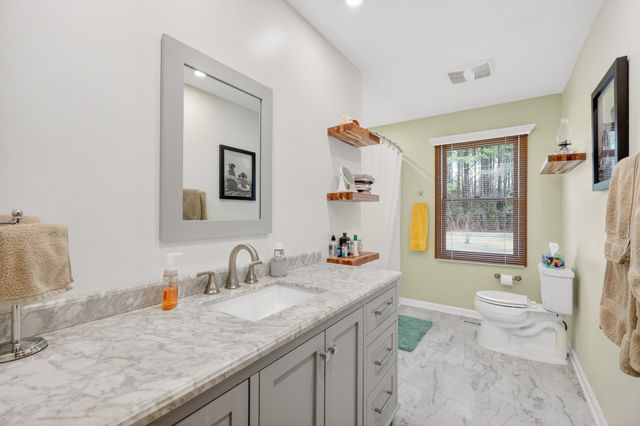 1700 Harton Blvd, Tullahoma, TN 37388