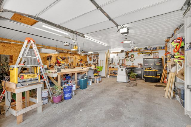 1700 Harton Blvd, Tullahoma, TN 37388