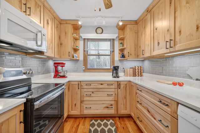 1700 Harton Blvd, Tullahoma, TN 37388