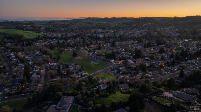 3344 Linda Mesa Way, Napa, CA 94558