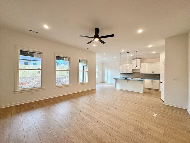 5905 SW Bear Creek Avenue, Bentonville, AR 72713