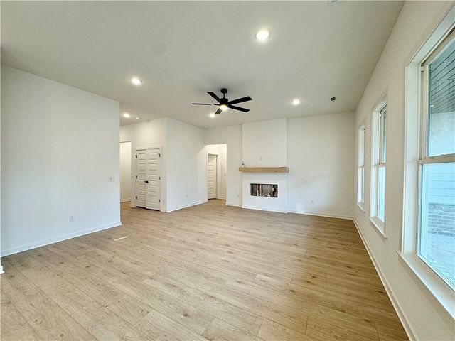 5905 SW Bear Creek Avenue, Bentonville, AR 72713