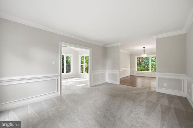 2 ENGLISH HILLS DR, Fredericksburg, VA 22406