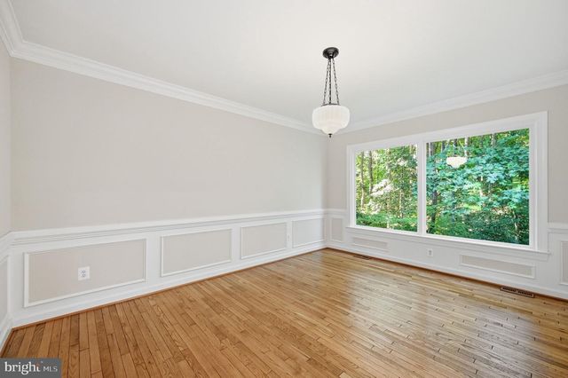 2 ENGLISH HILLS DR, Fredericksburg, VA 22406