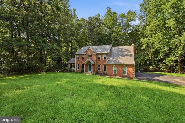 2 ENGLISH HILLS DR, Fredericksburg, VA 22406
