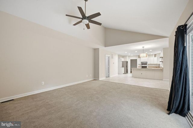 2 ENGLISH HILLS DR, Fredericksburg, VA 22406