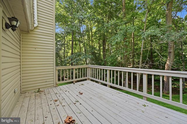 2 ENGLISH HILLS DR, Fredericksburg, VA 22406