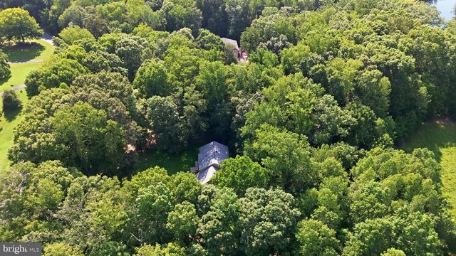 2 ENGLISH HILLS DR, Fredericksburg, VA 22406