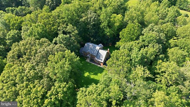 2 ENGLISH HILLS DR, Fredericksburg, VA 22406
