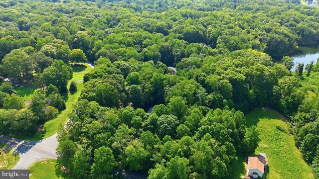 2 ENGLISH HILLS DR, Fredericksburg, VA 22406