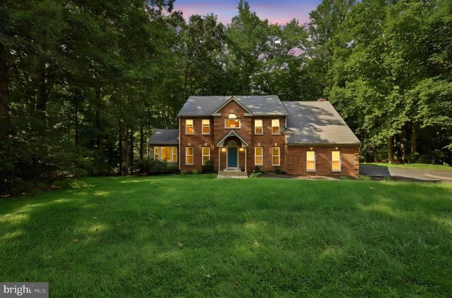 2 ENGLISH HILLS DR, Fredericksburg, VA 22406
