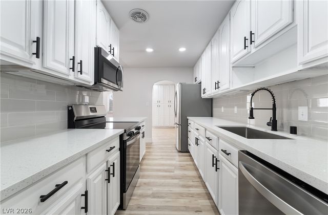 3809 Millwood Avenue, Las Vegas, NV 89121
