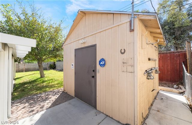3809 Millwood Avenue, Las Vegas, NV 89121